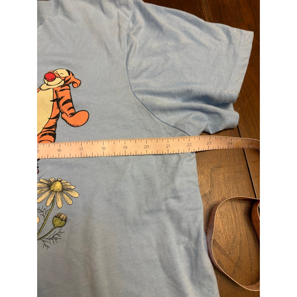 Disney Winnie the Pooh Upcycled Cut Neck Graphic Tee XXL Light Blue Piglet Tigge - Picture 4 of 5